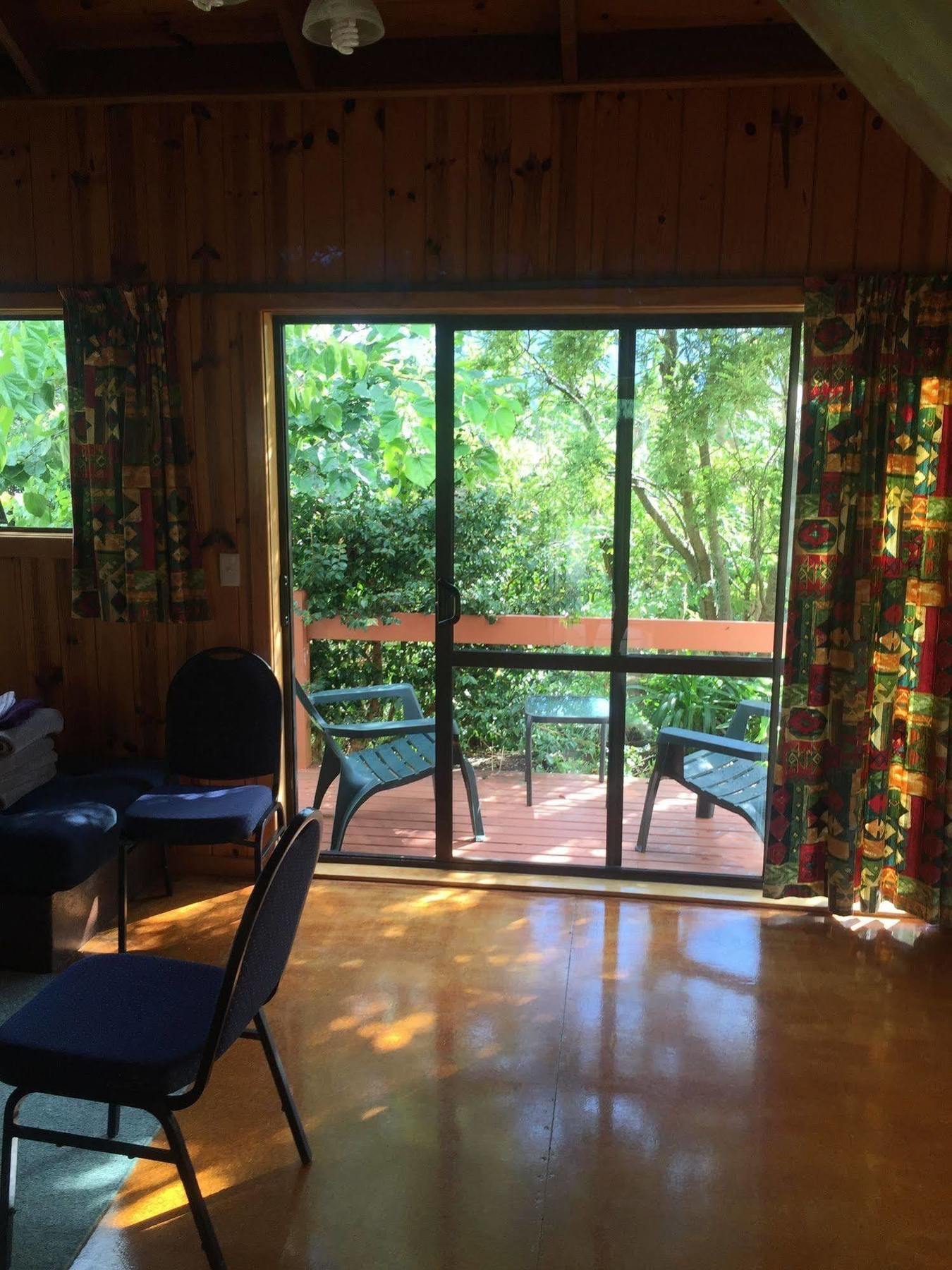 Ossies Motels And Chalets Ohakune Exterior foto